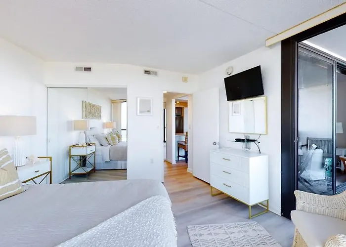Holiday home Cozy Beachfront With Balcony Ac Pools Game & Gym Ocean City